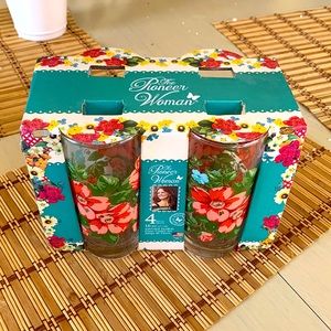 The Pioneer Woman Vintage Floral Glass Cooler Set. 16 oz. Set of 4. New in Box